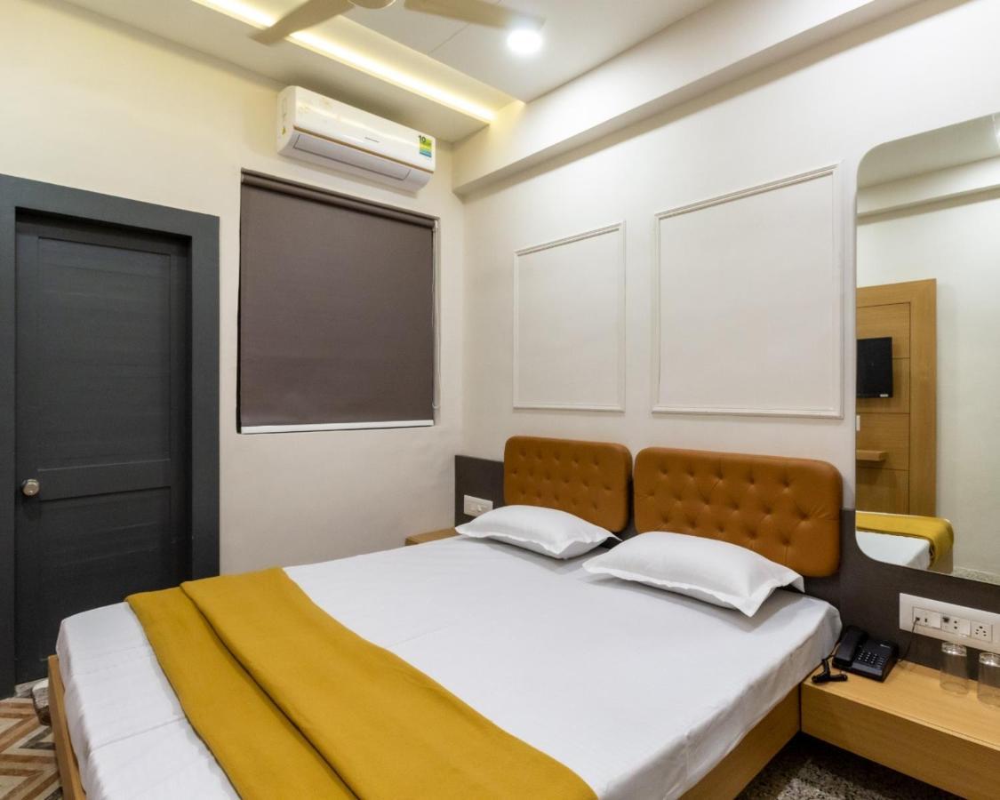 Prince Residency Club House Jāmnagar المظهر الخارجي الصورة